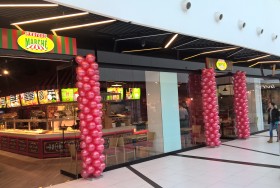 Dekoracje sklepów balonami Jawor