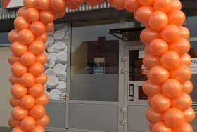 Dekoracje sklepów balonami Jawor